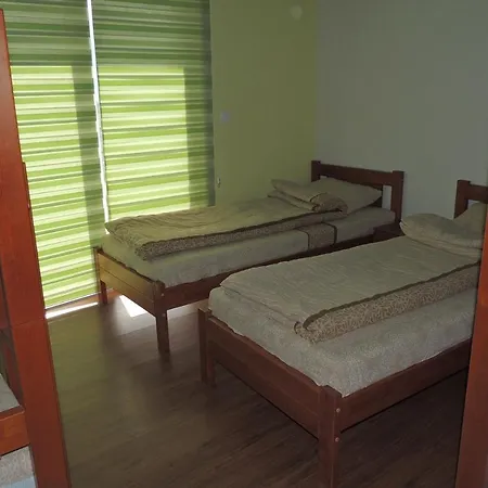 Vandrerhjem Popovic *