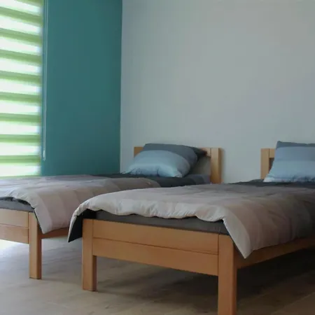 Popovic Vandrerhjem Travnik